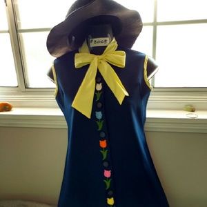 ✨Holidaze SALE!✨ Groovy babe 70s blouse