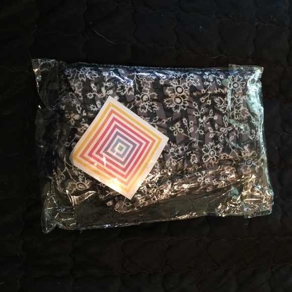 Lularoe TC leggings NWT