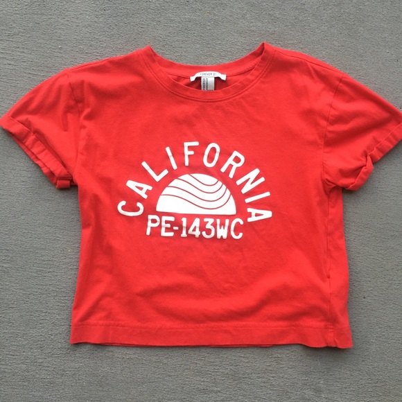 Graphic Cropped Tee