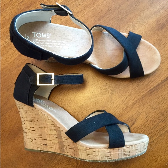 Toms Black Wedge