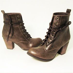 🎉AUNTHENTIC NEW VTG CHELSEA CREW LEATHER BOOTIES