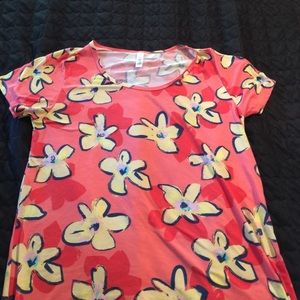 Lularoe Classic Tee