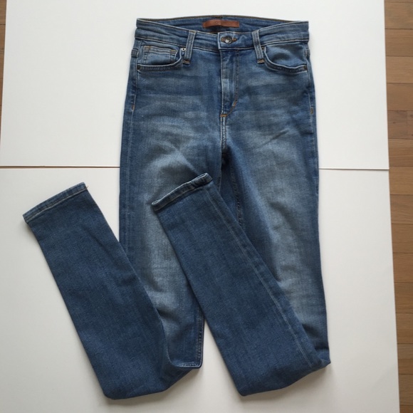 Joe's Jeans High Waisted Skinny Jean