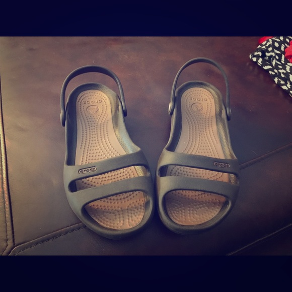 Sandal