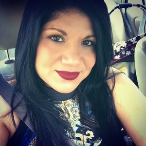 Meet your Posher, Betsy