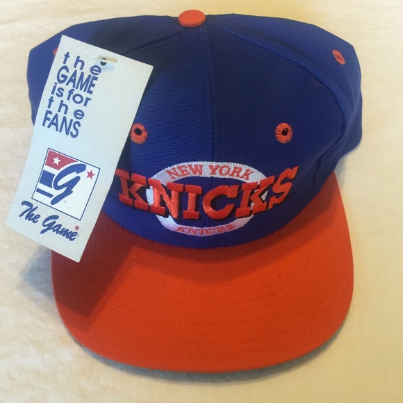 Rare New York Knicks SnapBack cap. #882/2000 - Picture 1 of 4