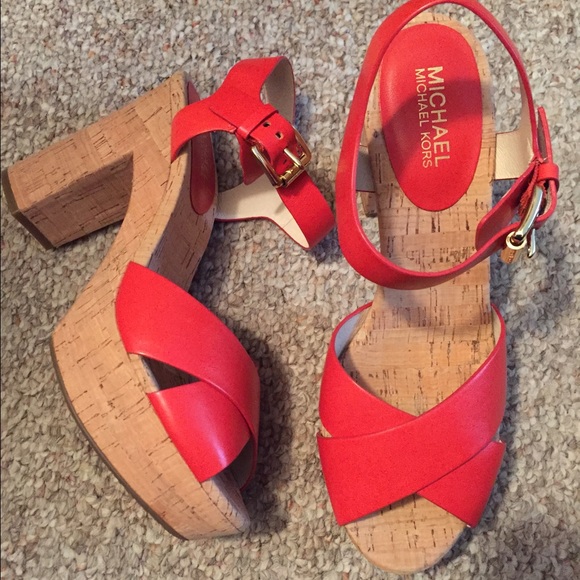 MICHAEL KORS SHOES - Picture 2 of 4