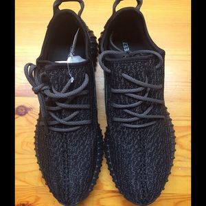 Authentic Adidas yeezy 350 pirate black size 9