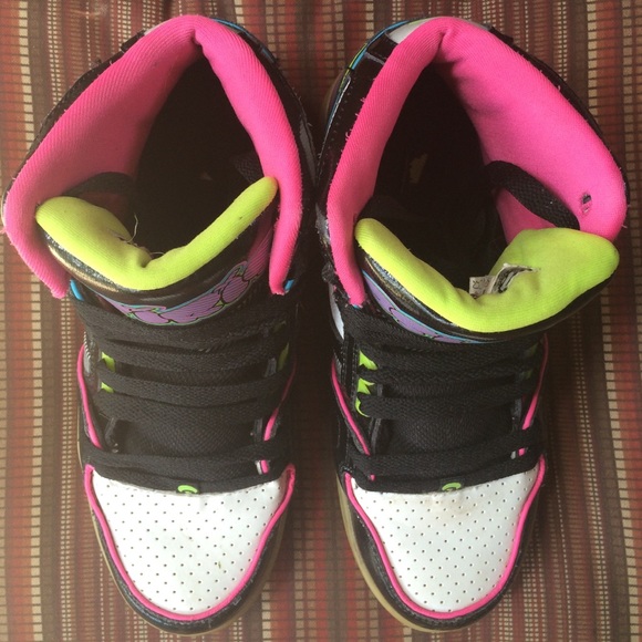 Osiris neon skate shoes size 8.5 - Picture 3 of 4