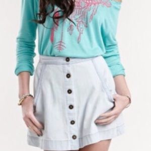 Kendall and Kylie Button Skirt💅🏼🍾