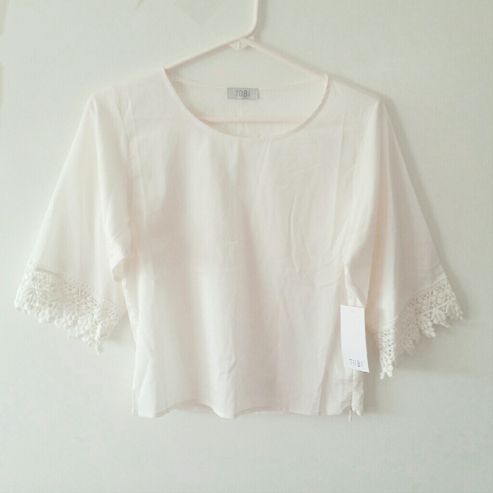Tobi cream crochet top