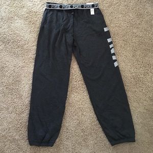 NWT Victoria's Secret Pink Campus pants grey Lg