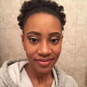 Meet your Posher, Norma