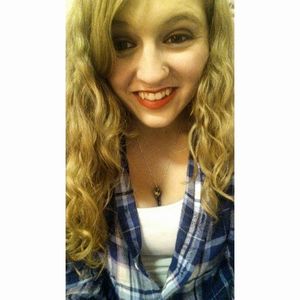 Meet your Posher, Kylie