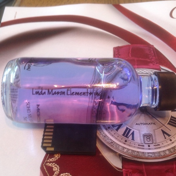 Linda Mason Elements NYC - Picture 2 of 2