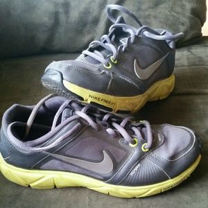 Women's Nike shoes