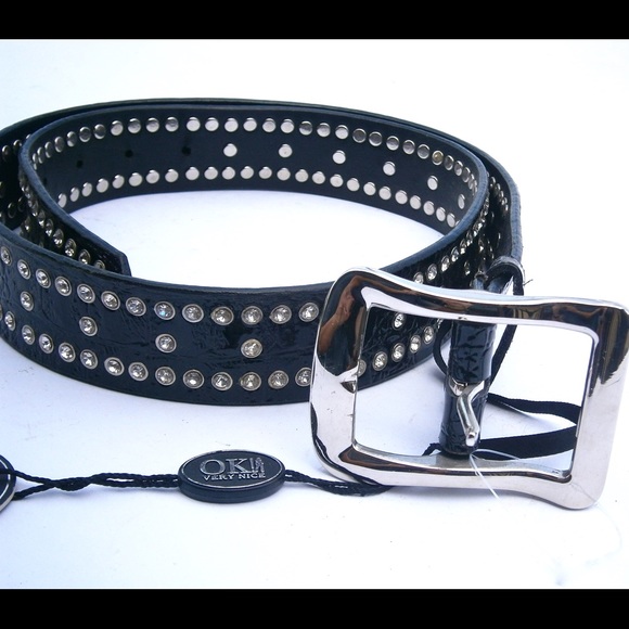 Glamorous Rhinestone Studded Black Belt main image 4