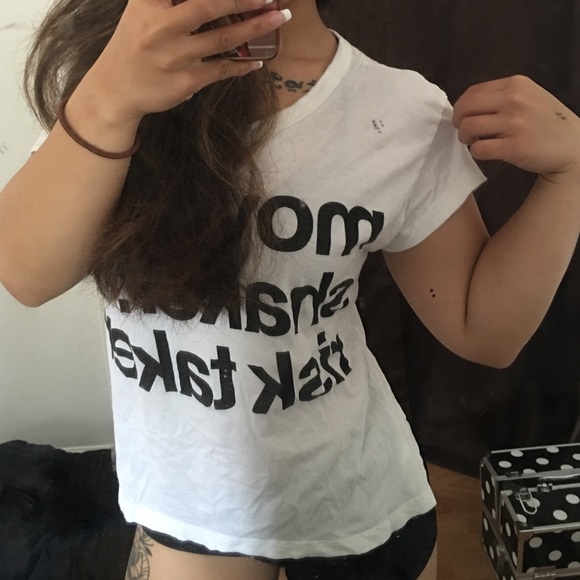 Cute flowy shirt - Picture 2 of 2