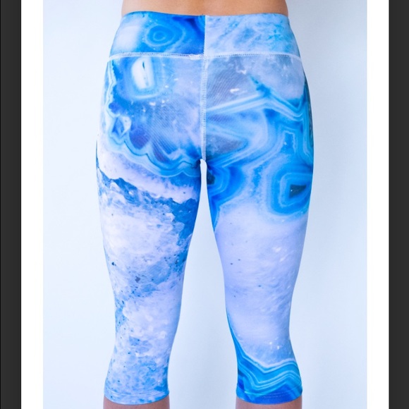 Sincere Capri - Picture 3 of 3