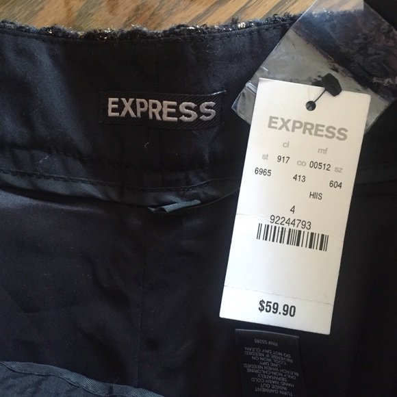 *Express Shorts - Picture 4 of 5
