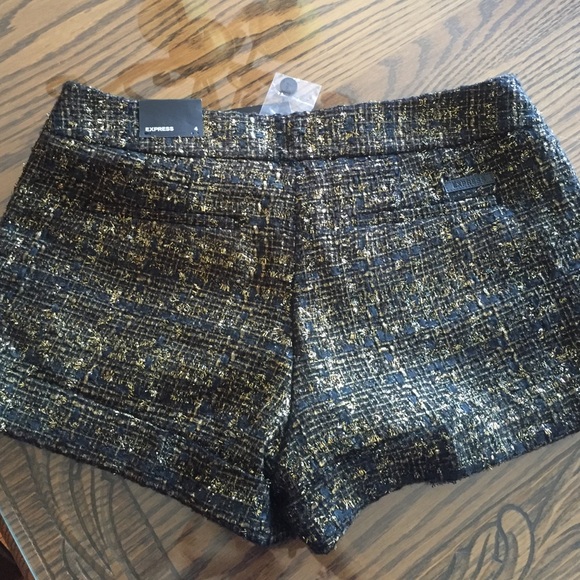 *Express Shorts - Picture 5 of 5