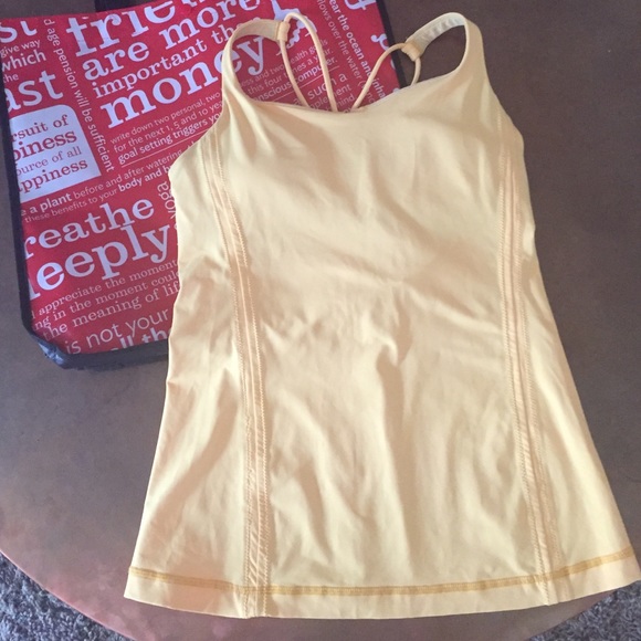 Lululemon tank top size 6