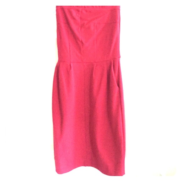Strapless express dress