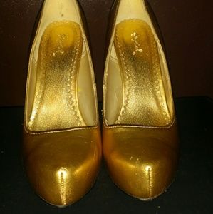 Gold Heels Gold Heels