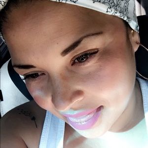 Meet your Posher, Dulce