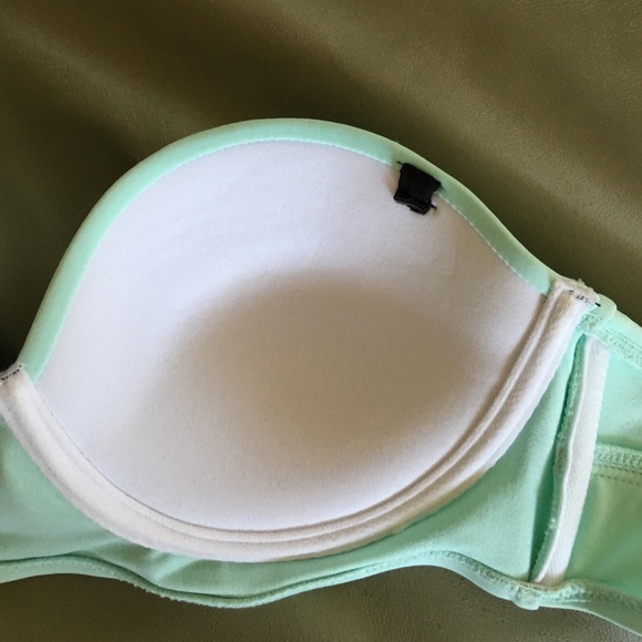 👙NWT Super cute push up Mint green bikini top👙 - Picture 3 of 4