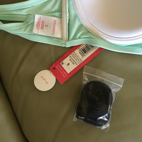 👙NWT Super cute push up Mint green bikini top👙 - Picture 4 of 4