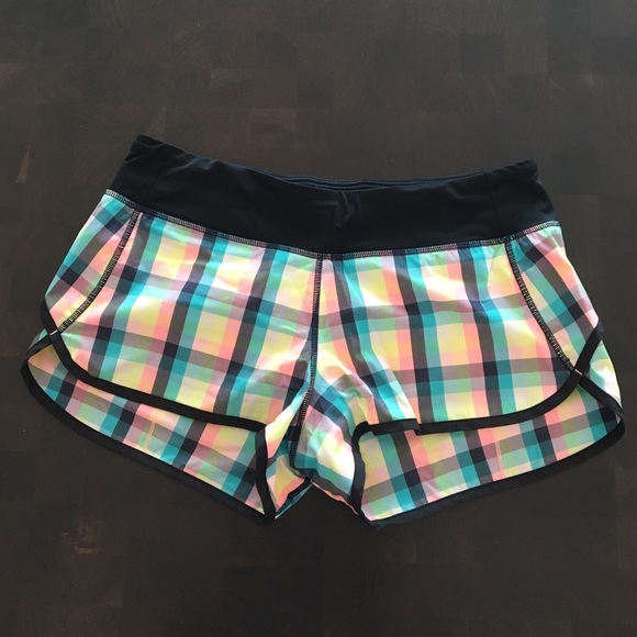 Black Women's Lululemon Plaid Shorts