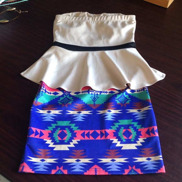 Tan/Aztec Strapless Peplum Dress - Picture 3 of 4