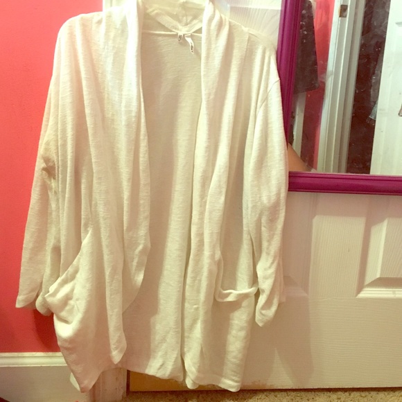White cardigan!