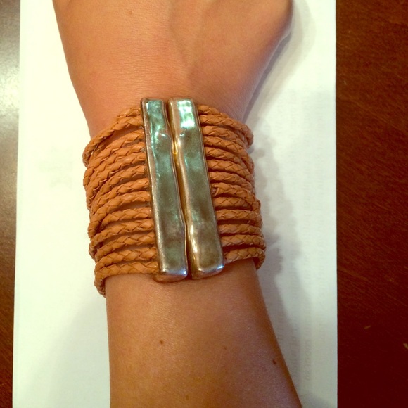 Leather and sterling silver bracelet