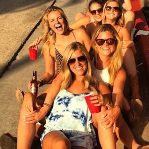 Meet your Posher, Meg