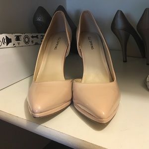 Super cute nude heels ❤️