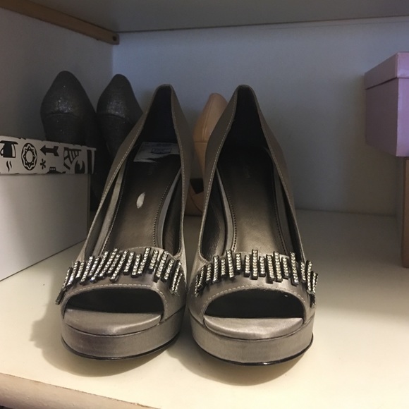 CALVIN KLEIN HEELS ❤️