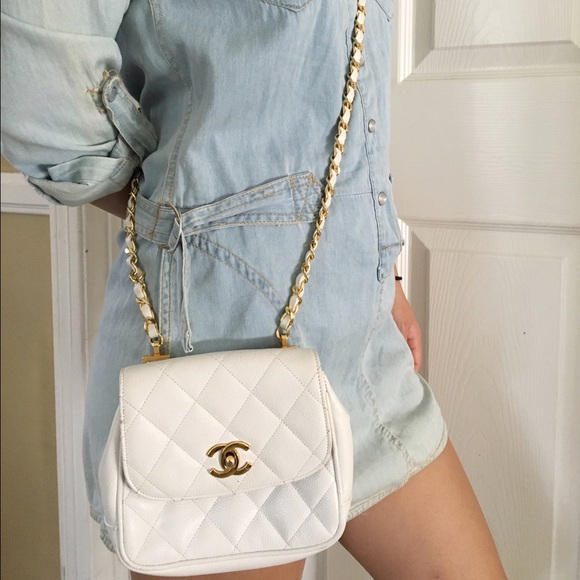 ❌SOLD❌Vintage Chanel crossbody
