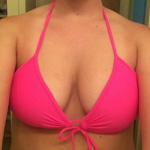 || NEW || Hot Pink Body Glove Bikini Top