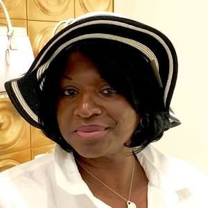 Meet your Posher, Bella