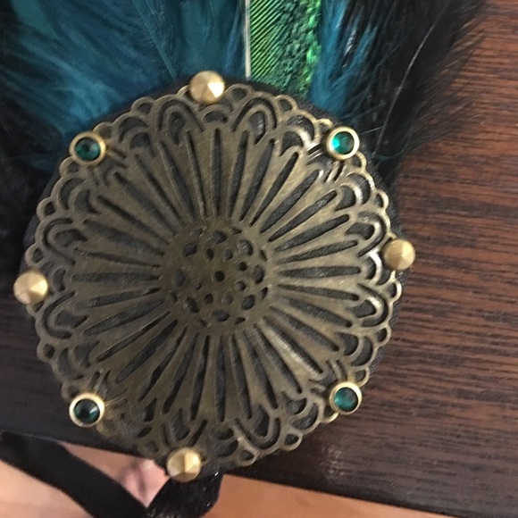 NWOT Peacock Feather Headband - Picture 3 of 4