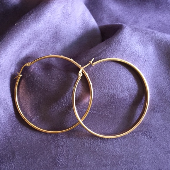 Earrings - Picture 4 of 4