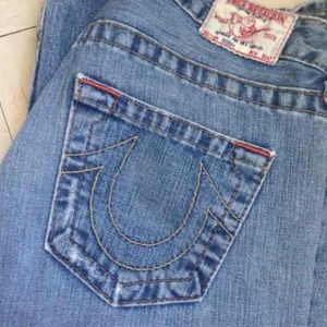 🎉 SOLD True Religion Jeans