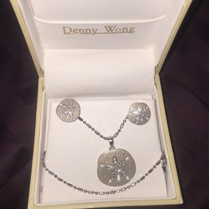 Denny Wong Sand Dollar Necklace and Earrings