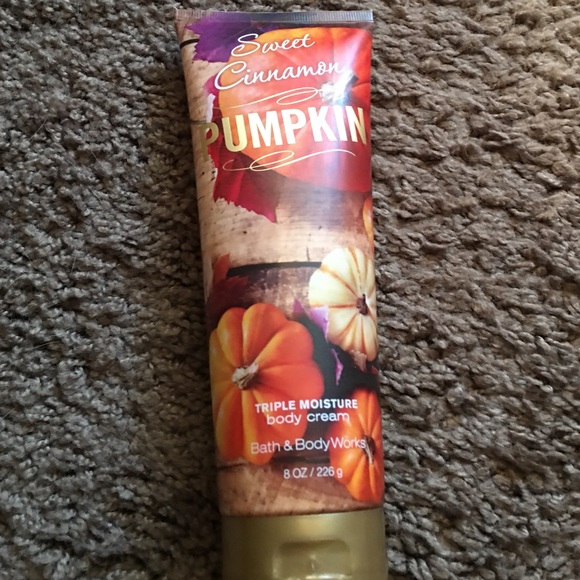 New Sweet Cinnamon Pumpkin Bath and Body