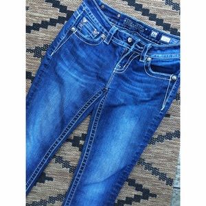 MISS ME Skinny JEANS!