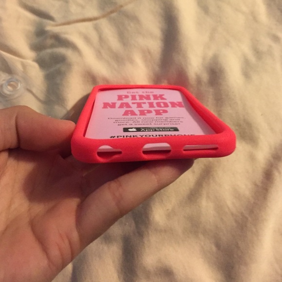 Victoria Secret Pink iPhone 6 Case - Picture 4 of 4