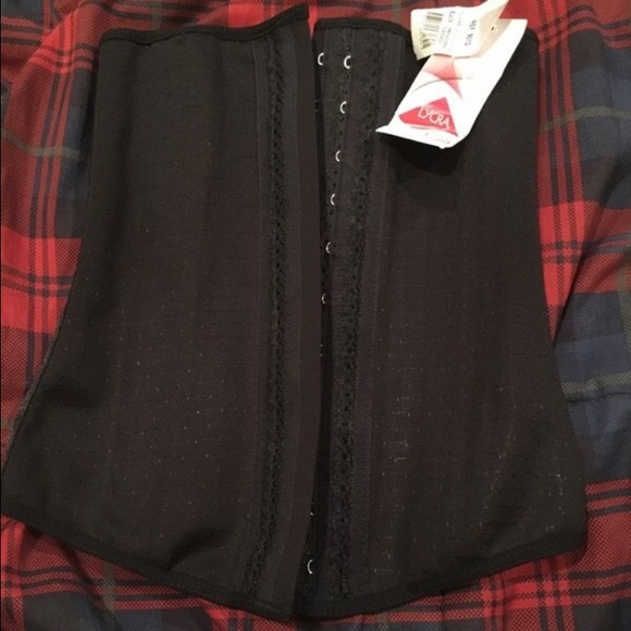Waist trainer