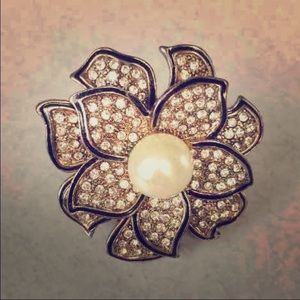 Beautiful flower ring